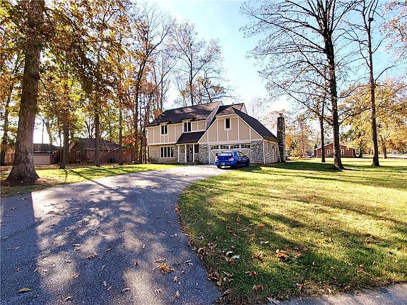 2nd image of 5968 Oak Hill East Dr