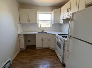 69-19 Bayfield Ave Floor 1, Arverne, NY 11692