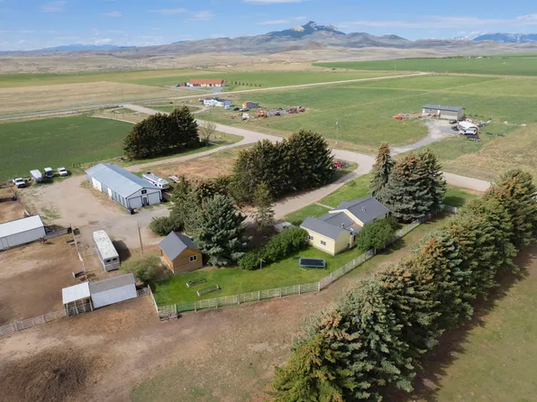 1083 Road 22, Powell, WY 82435