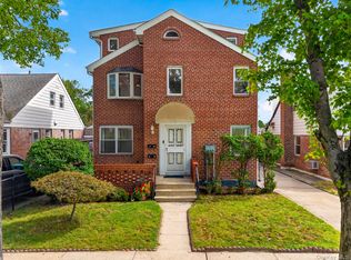 56-15 199th Street, Fresh Meadows, NY 11365