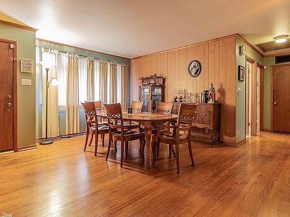 5th image of 1023 Garland Ave