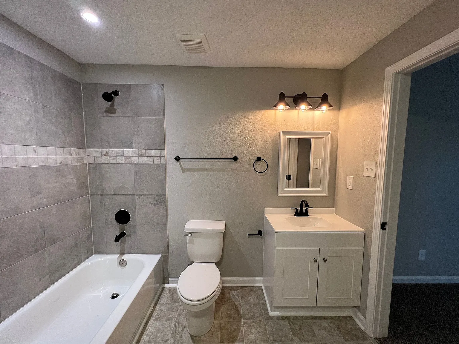 4183 Truman Ave — Photo 3