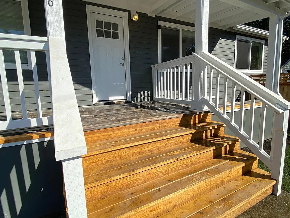 Welcoming entry