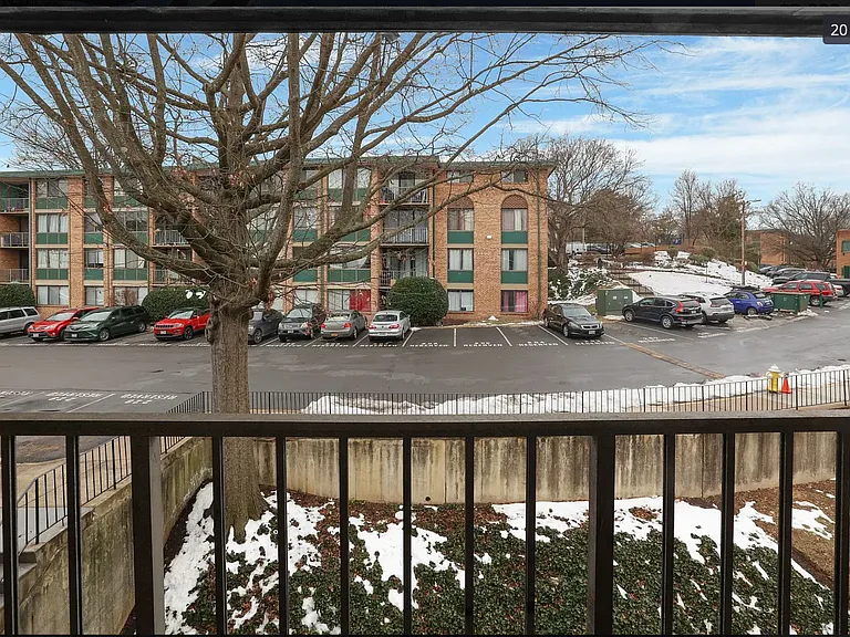 487 N Armistead St #301 — Photo 19