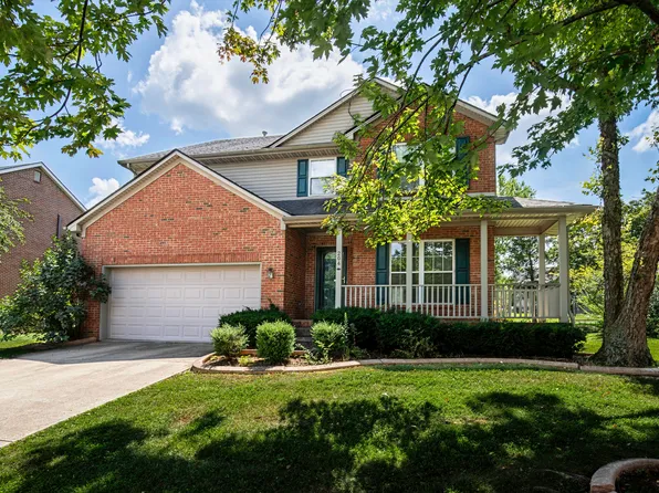 204 Locust Grove Way, Versailles, KY 40383