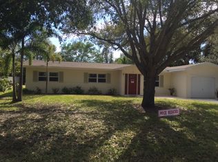 712 Hibiscus Ln, Vero Beach, FL 32963