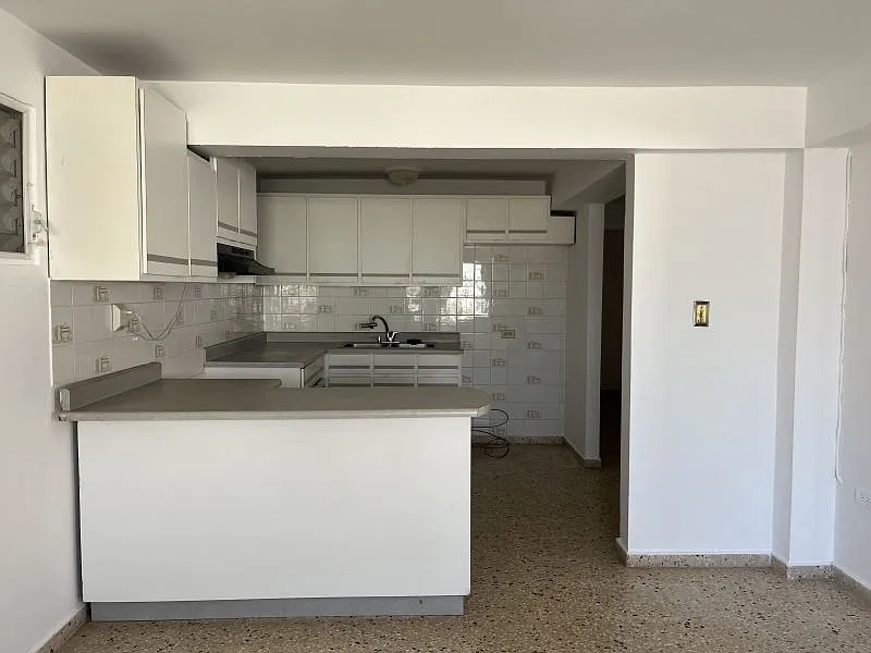 2 bed, 2.0 bath, 900 sqft, $1,000 — Photo 3
