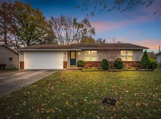 303 Kimberly Ln, Saint Peters, MO 63376
