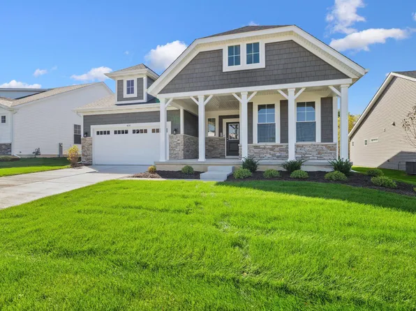 4155 Riverwood Rd, Valparaiso, IN 46385