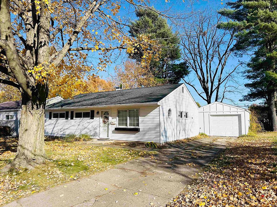1st image of 4120 Woodvale Dr
