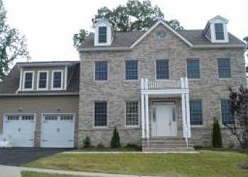 1st image of 180 Woodland Ave