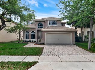 9954 NW 18th St, Hollywood, FL 33024