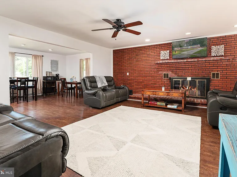 108 Wilson Rd — Photo 27
