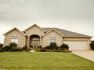 2904 Coldwater Dr, Benton, AR 72019