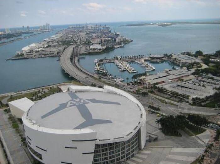 2nd image of 888 Biscayne Bl 2304 #2304