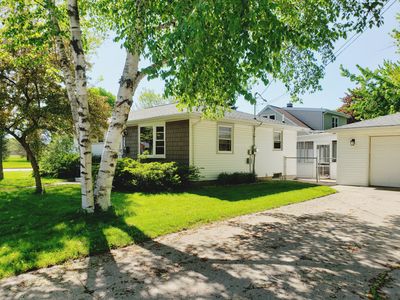 435 E Hoover Ave, Appleton, WI, 54915
