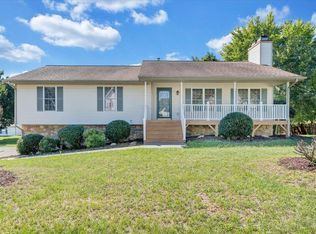 2344 Kellington Ct, Roanoke, VA 24012