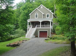 2860 Daniels Farm Rd, Waterford, VT 05819