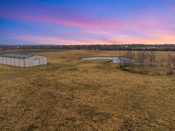 3750 County Road 49, Angleton, TX 77515