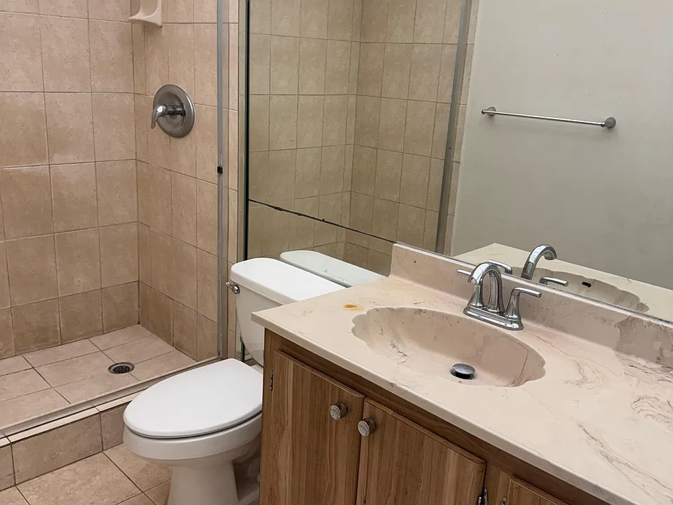 3141 NW 47th Ter #430