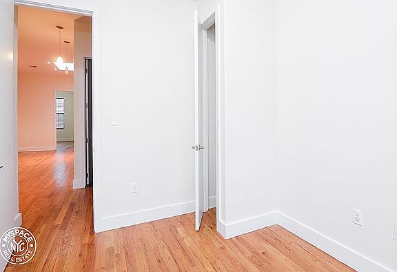 3rd image of 694 Franklin Ave #2