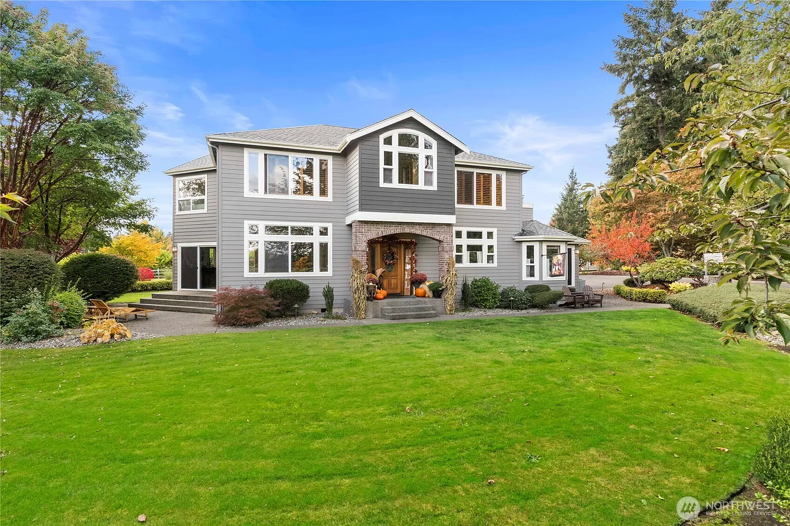 22910 136th Avenue E photo 1
