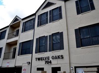 704 W 21st St APT 207, Austin, TX 78705