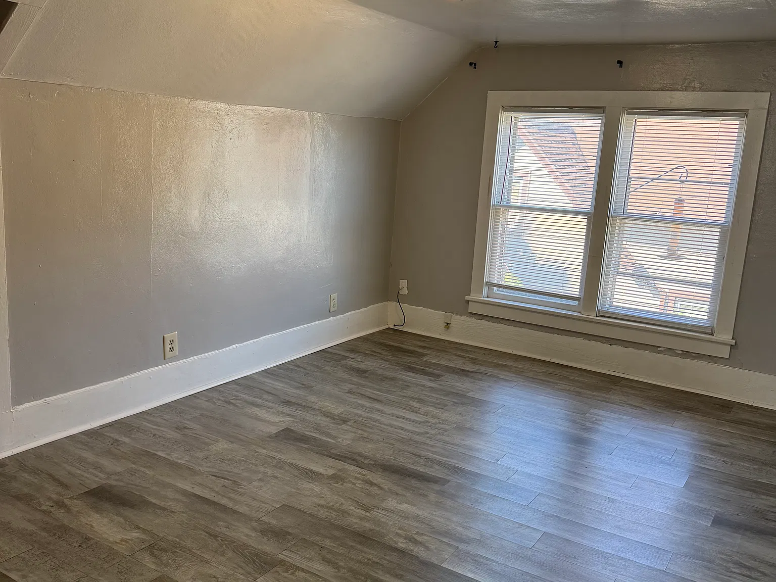 1 bed, 785 sqft, $900 — Photo 3