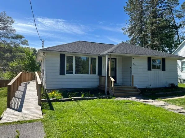 86 Water St, Minden Hills, ON K0M 2K0