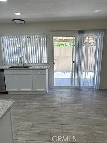 7841 Nancy Cir — Photo 6