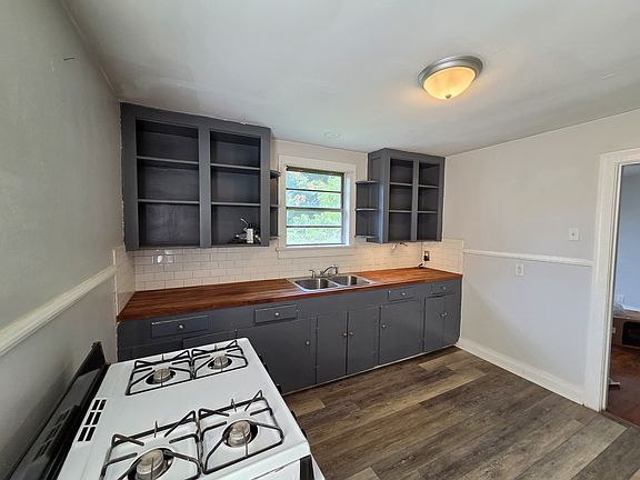 2nd image of 235 Grandpre St APT 3