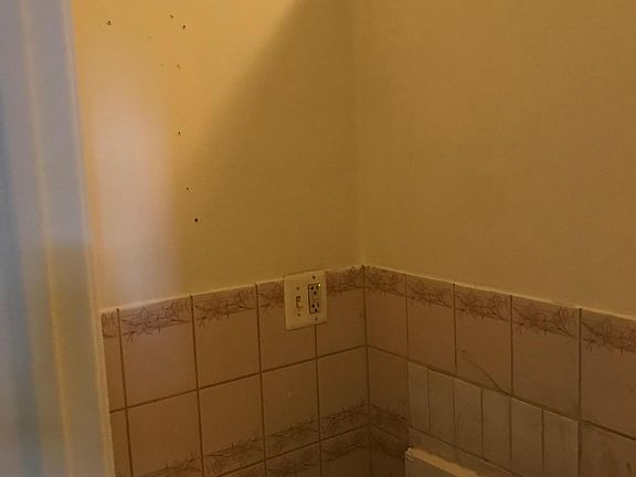 4th image of 2244 N 12th St #1