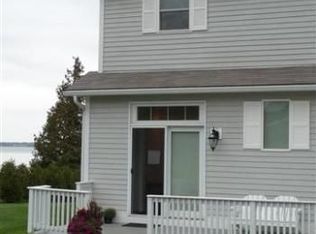 38 Pebble Beach Rd, Colchester, VT 05446