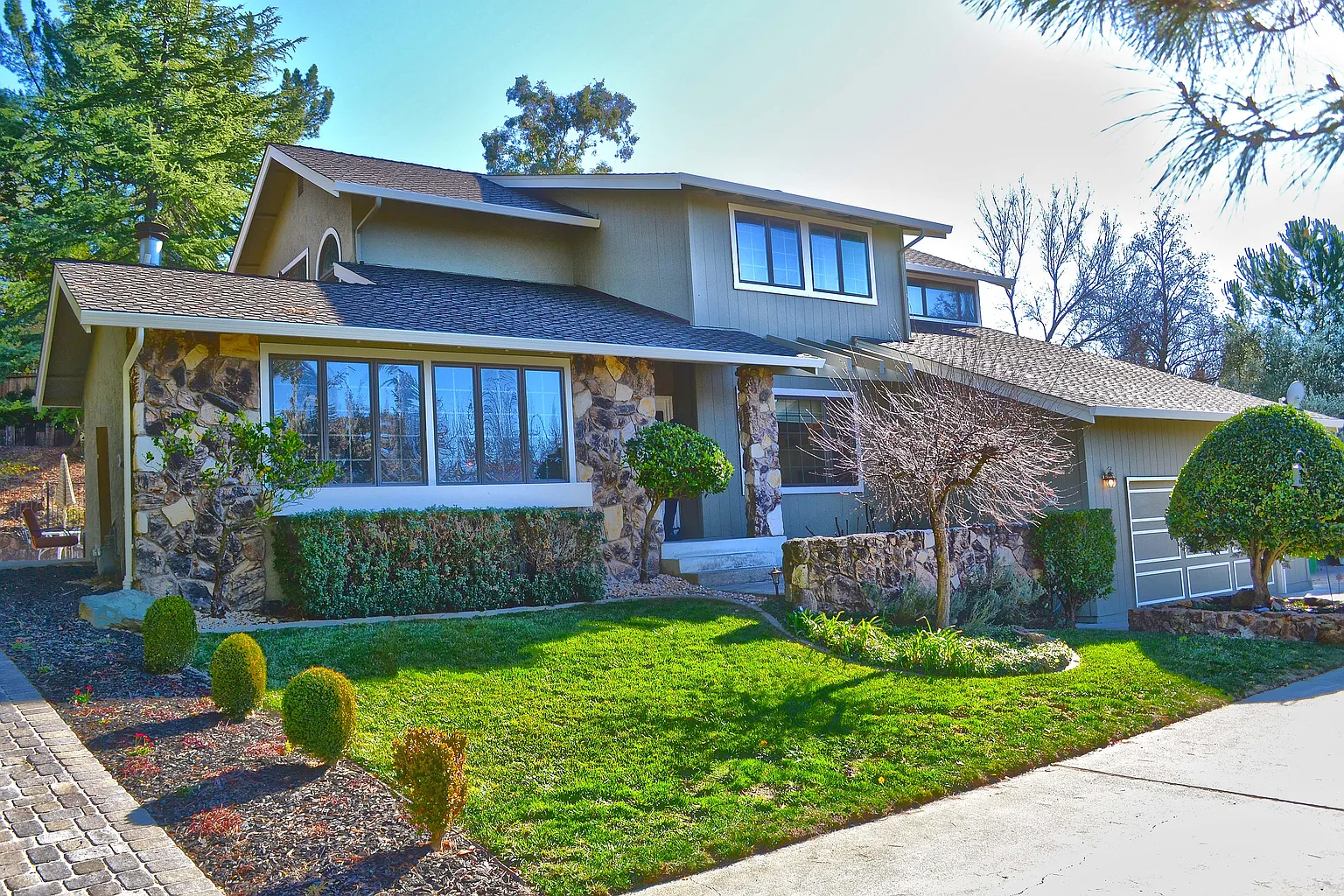 308 Merrilee Pl photo 1