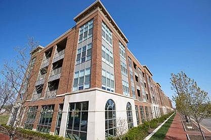 1st image of 845 Yard St APT 418