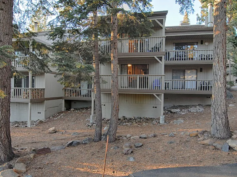 1001 Commonwealth Dr #87 — Photo 23
