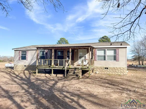 160 County Road 4242, De Kalb, TX 75559