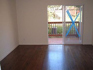 3rd image of 1653-1655 Palou Ave