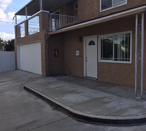 2nd image of 2014 Wallace Ave APT E