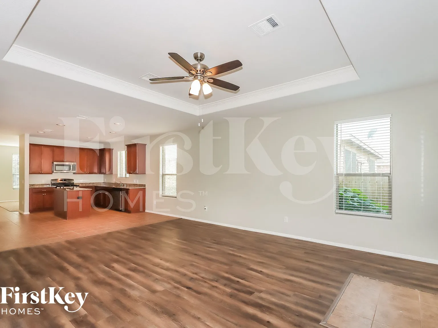 3 bed, 2.0 bath, 1780 sqft, $2,335 — Photo 4