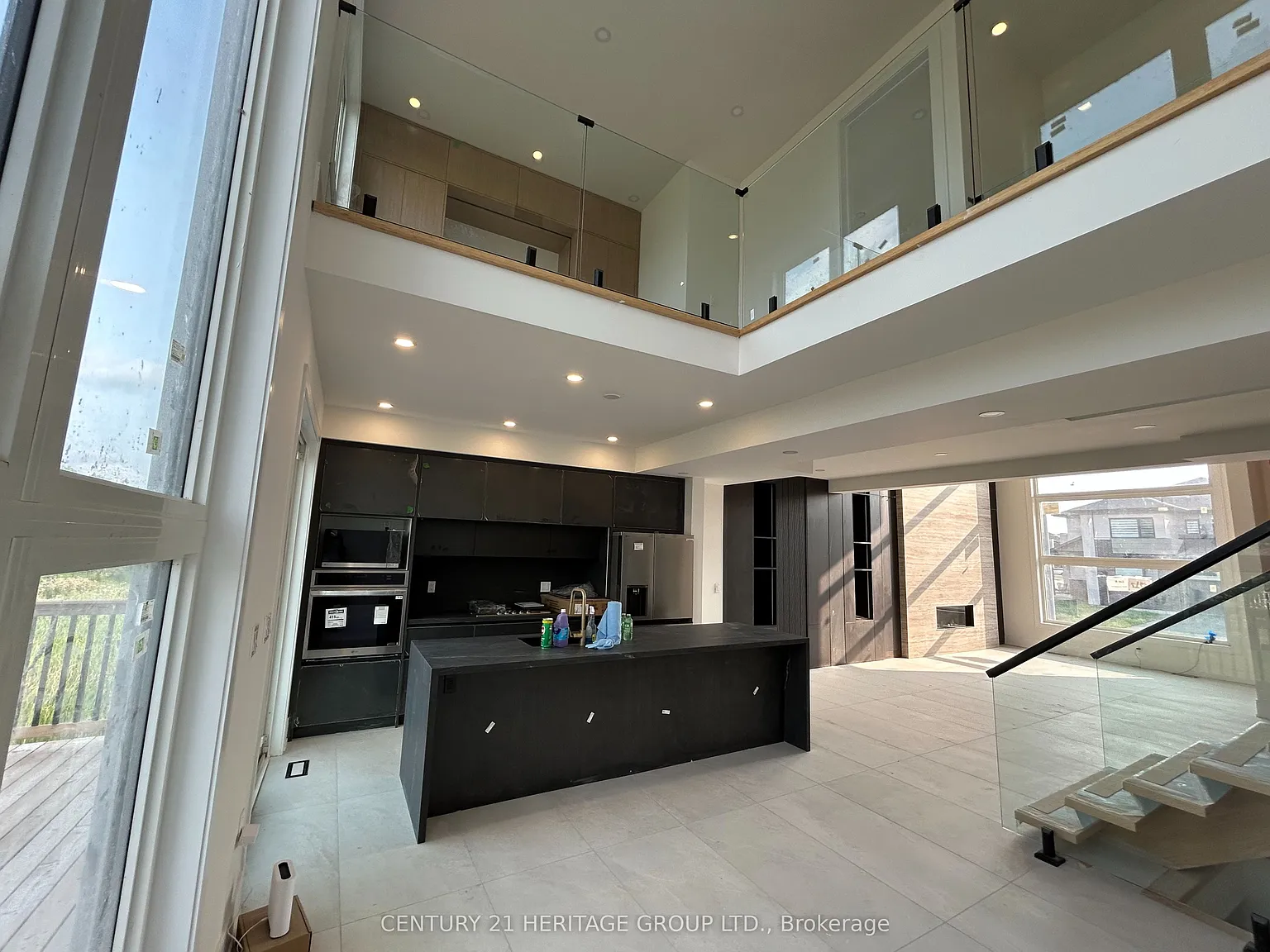 5 bed, $3,500 — Photo 4