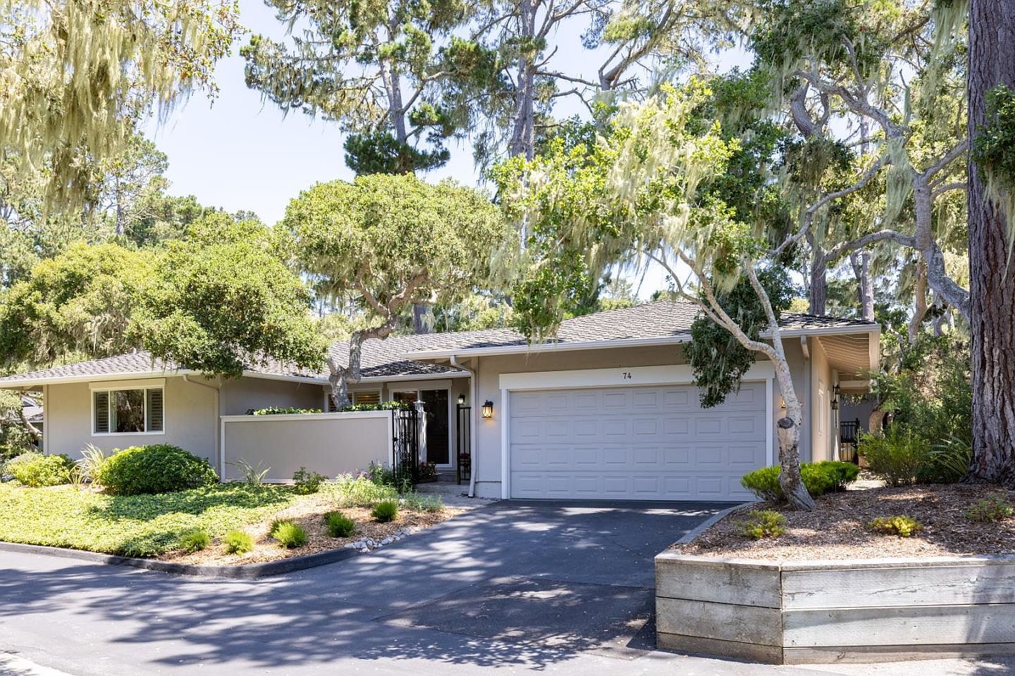 74 Country Club Gate, Pacific Grove, CA 93950 | Zillow