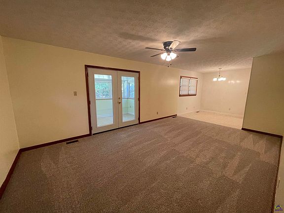 2nd image of 125 Briarcliff Rd