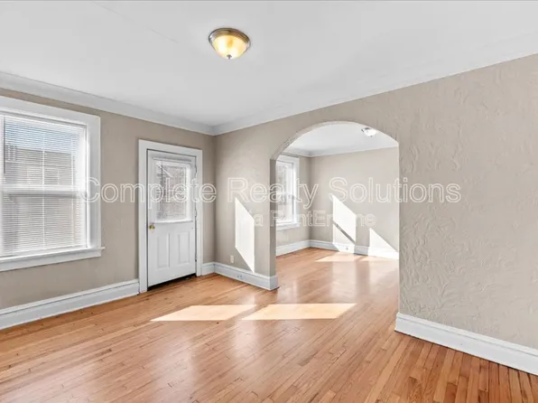 4909 Winona Ave APT 2W, Saint Louis, MO 63109