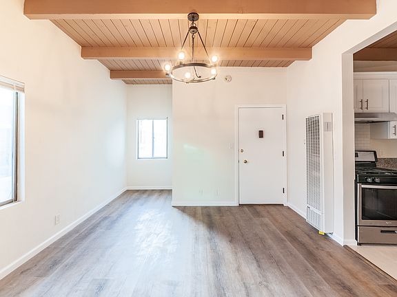 2nd image of 1022 Wilcox Ave APT 13