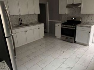 479 Putnam St #B, Bridgeport, CT 06608