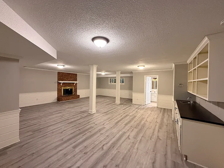 185 Heatherton Way — Photo 26