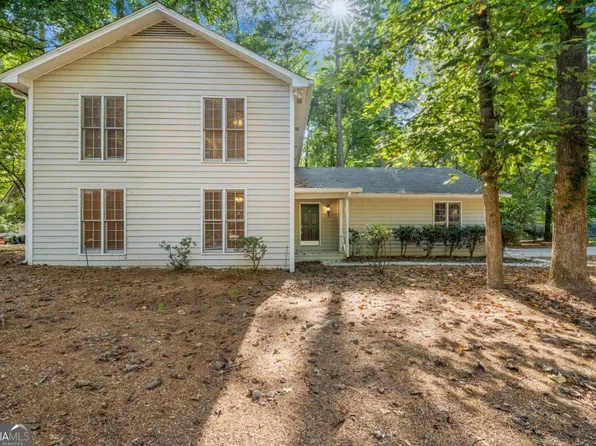 500 Sweet Birch Ln, Roswell, GA 30076