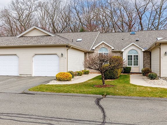 2nd image of 85 Pine Grove Dr Unit 85