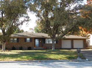 1805 W Avenue G, Muleshoe, TX 79347